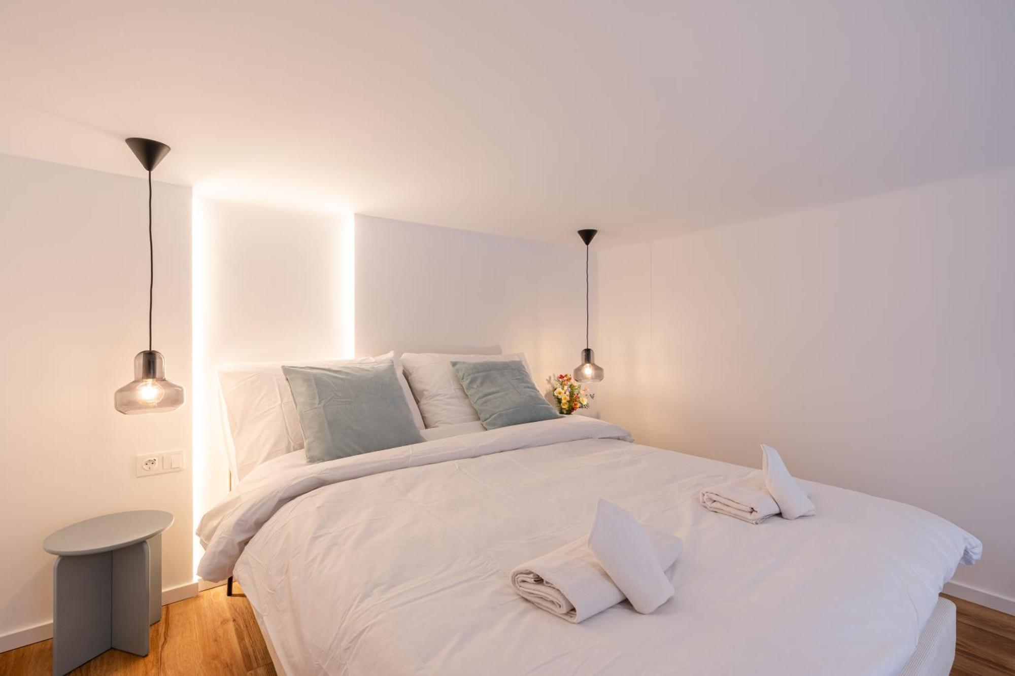Dob 70 - Boutique Apartments, Location By Bqa *